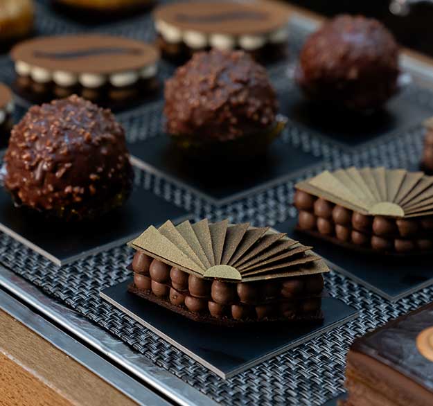 Detalls dels berenars de xocolata de Lluc Crusellas a l'Hotel Mandarin